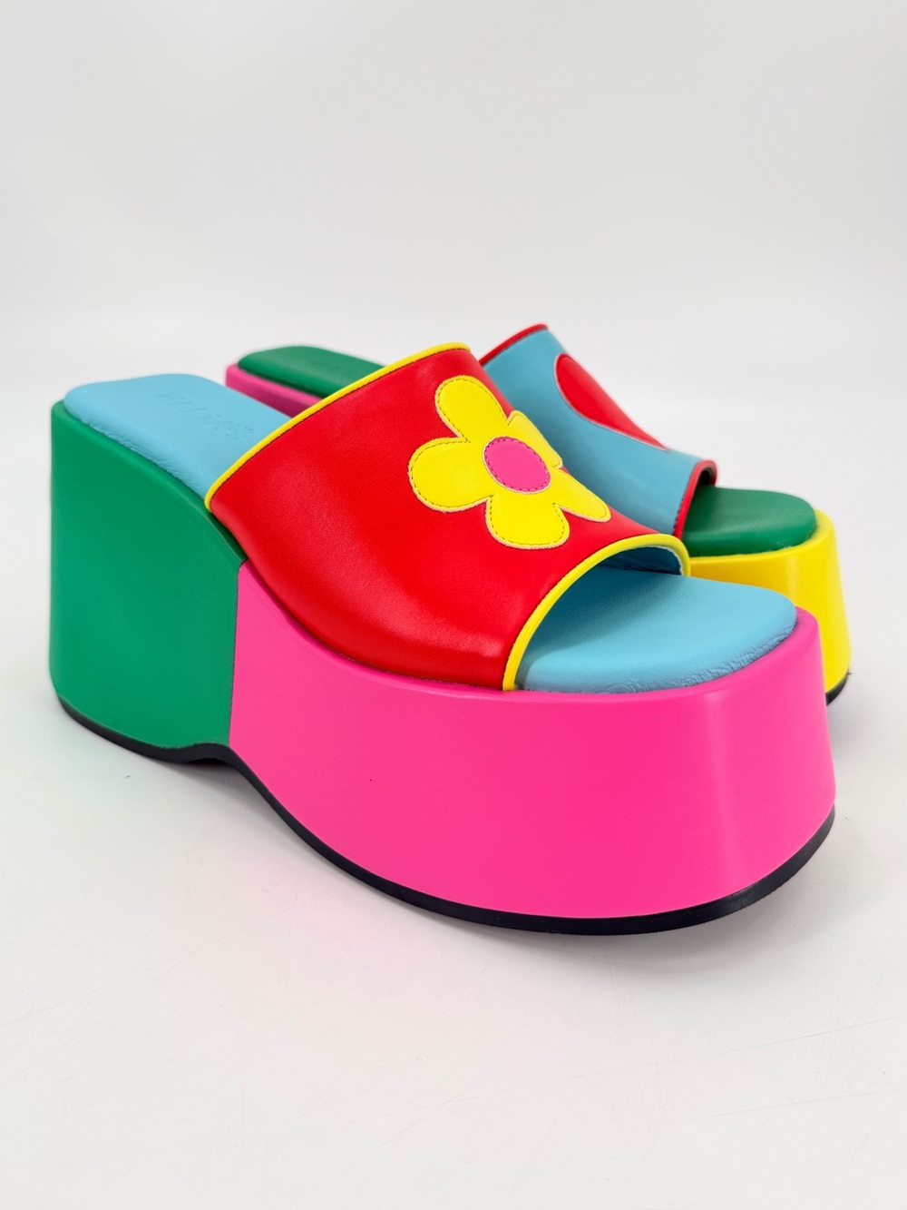 Chunky Y2K Flower Power Platform Sandals 8 Spice Girls Lizzie McGuire Delia’s